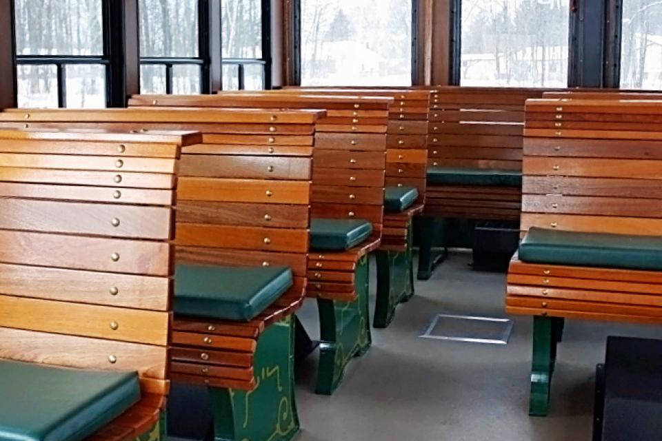 low floor carriage trolley bus low floor carriage trolley bus